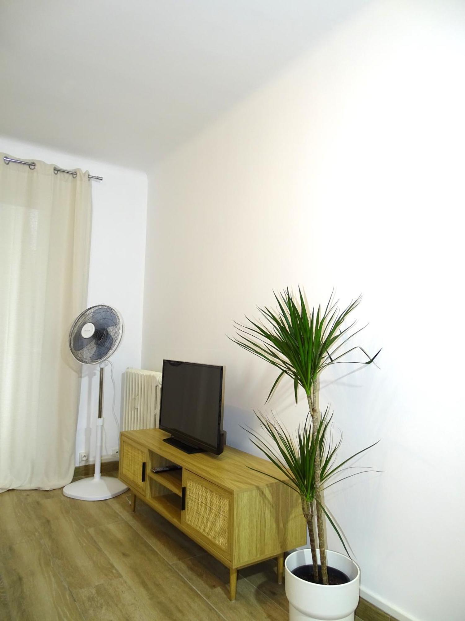Tilia Jourdan-Studio Cosy Aix Centre-Cours Mirabeau-Parking-Wifi-Smart Tv-Rue Calme Aix-en-Provence Buitenkant foto